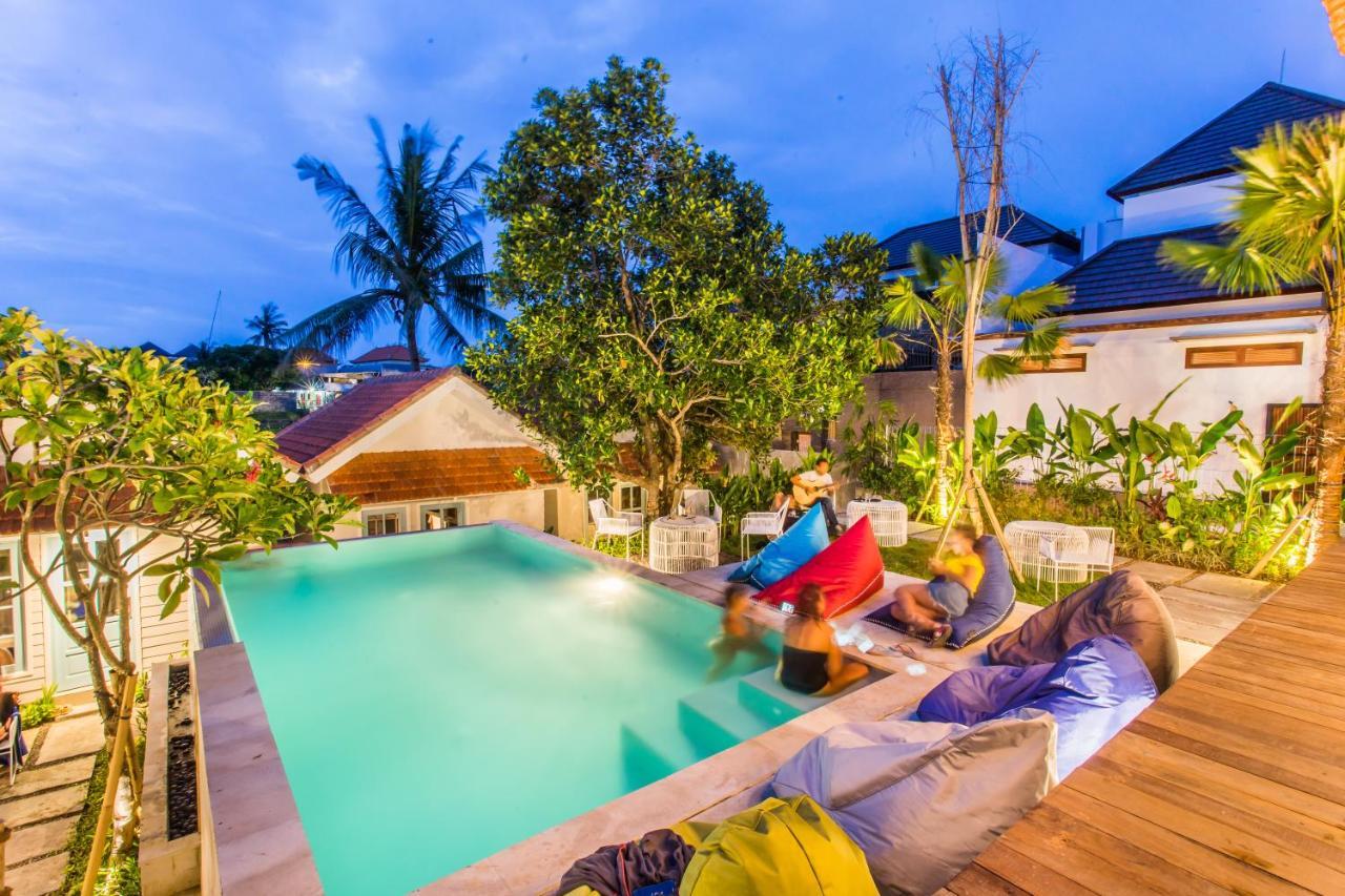 Angels Boutique Hostel Canggu Buitenkant foto