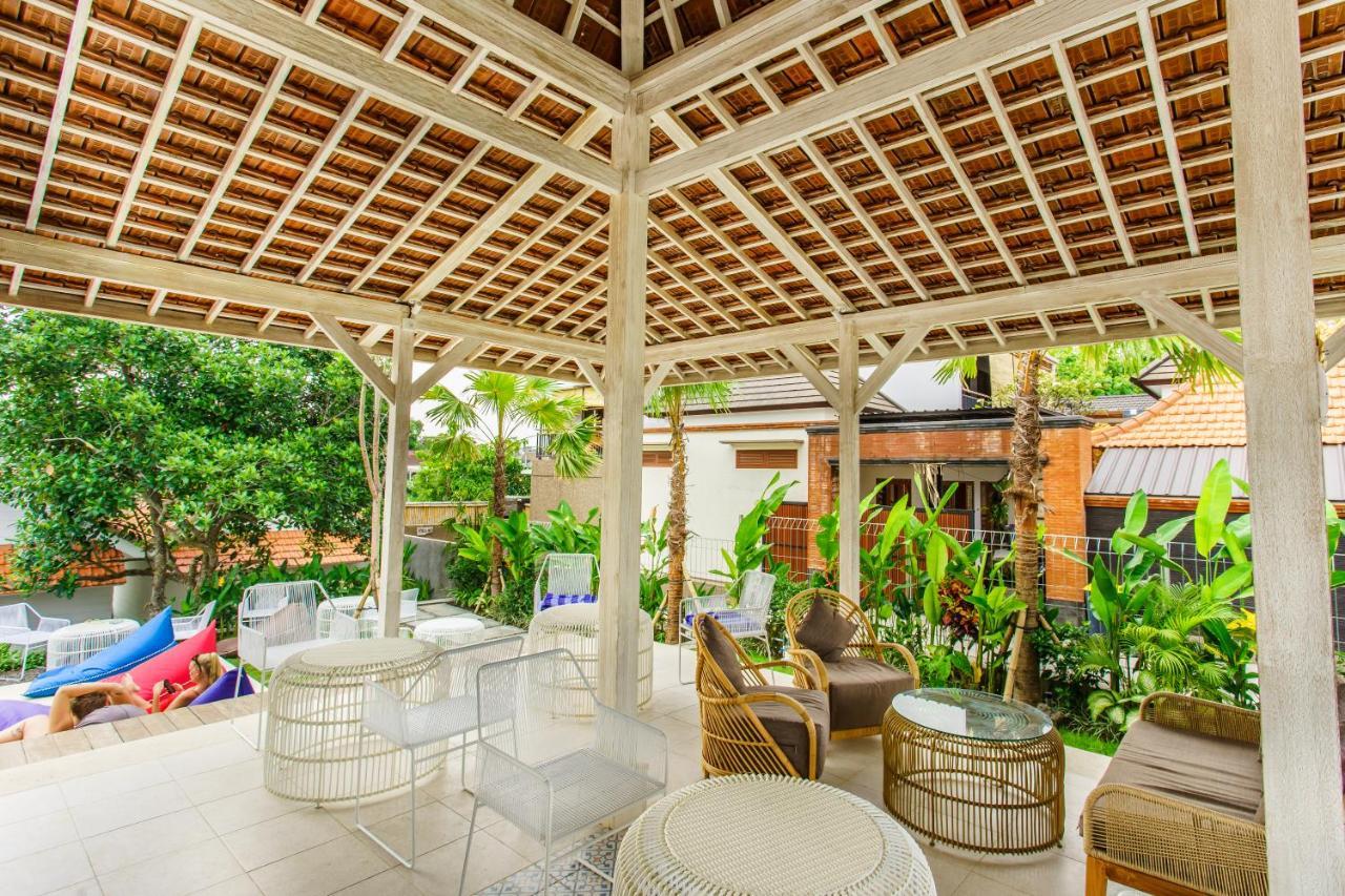 Angels Boutique Hostel Canggu Buitenkant foto