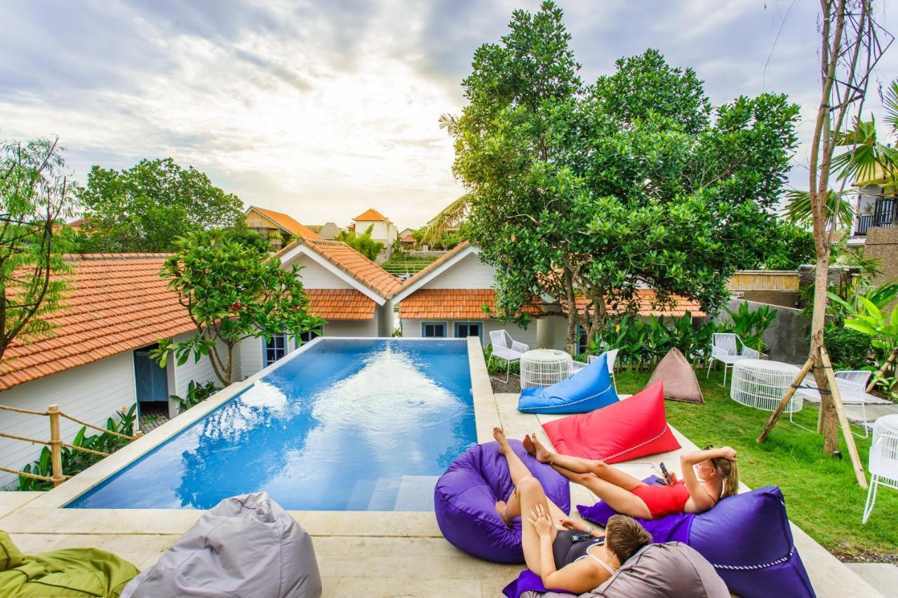 Angels Boutique Hostel Canggu Buitenkant foto