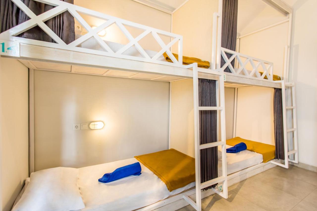 Angels Boutique Hostel Canggu Buitenkant foto