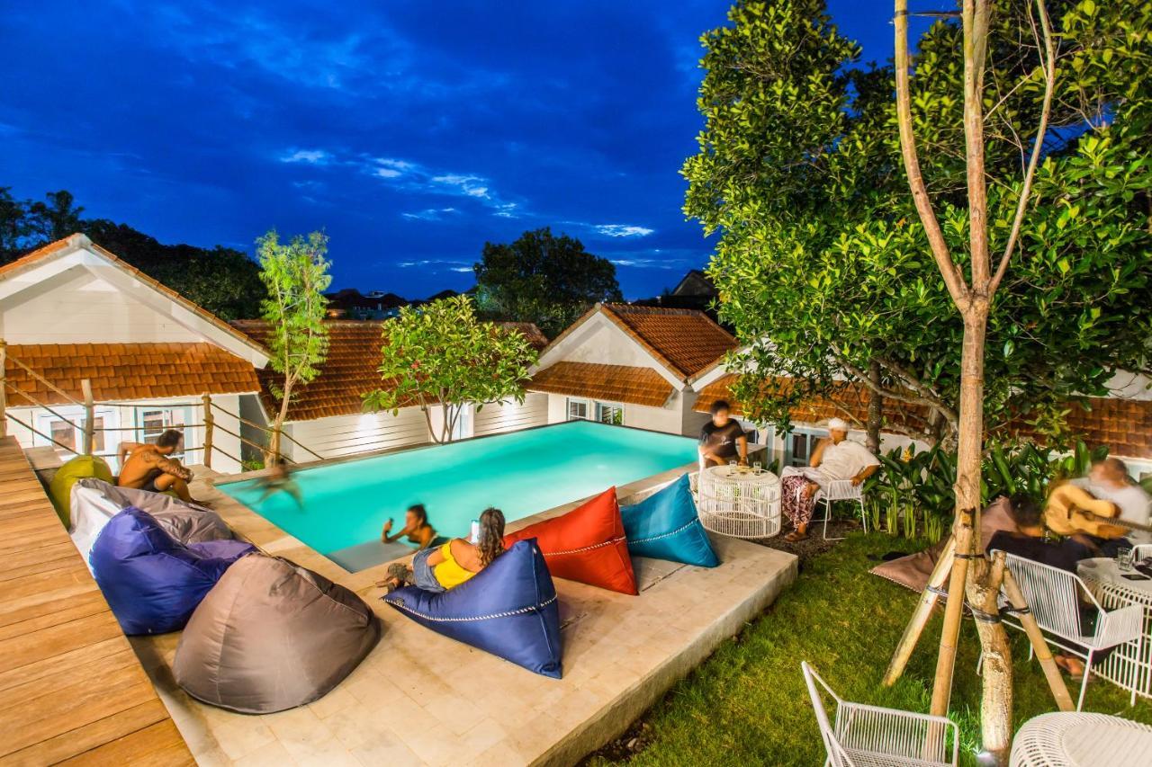 Angels Boutique Hostel Canggu Buitenkant foto