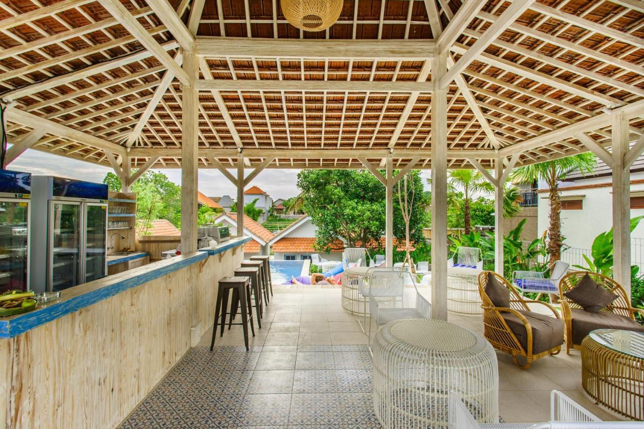 Angels Boutique Hostel Canggu Buitenkant foto
