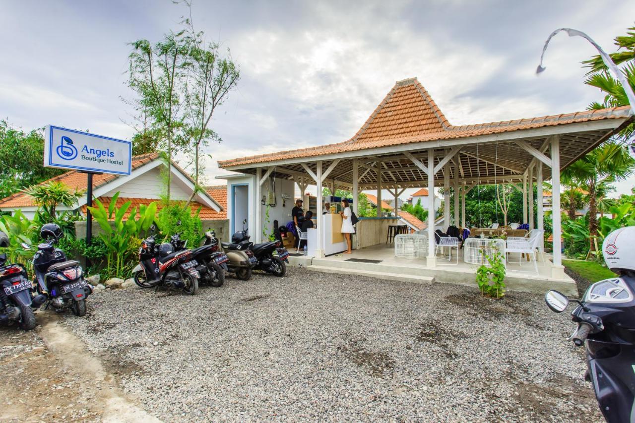 Angels Boutique Hostel Canggu Buitenkant foto